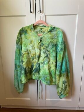 Green Tie-Dye Lightweight Button Jacket